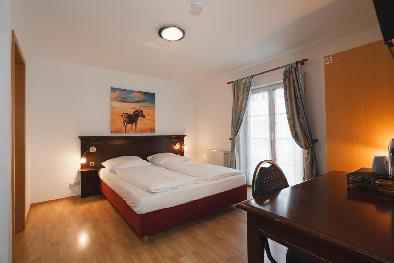 Park Hotel & Gaestehaus Rust Dış mekan fotoğraf